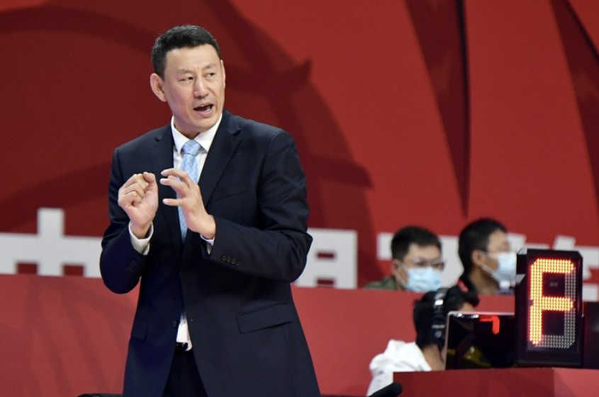 直播吧：李楠亲赴 NBA 夏联为北京首钢选外援（2026.7